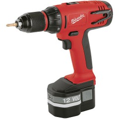 Аккумуляторная дрель-шуруповерт Milwaukee PLD 12 X Milwaukee -18